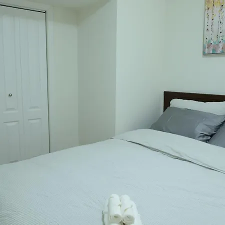 Spacious 2-Bed-Room Near Yonge & Major Mackenzie Richmond Hill Exterior photo