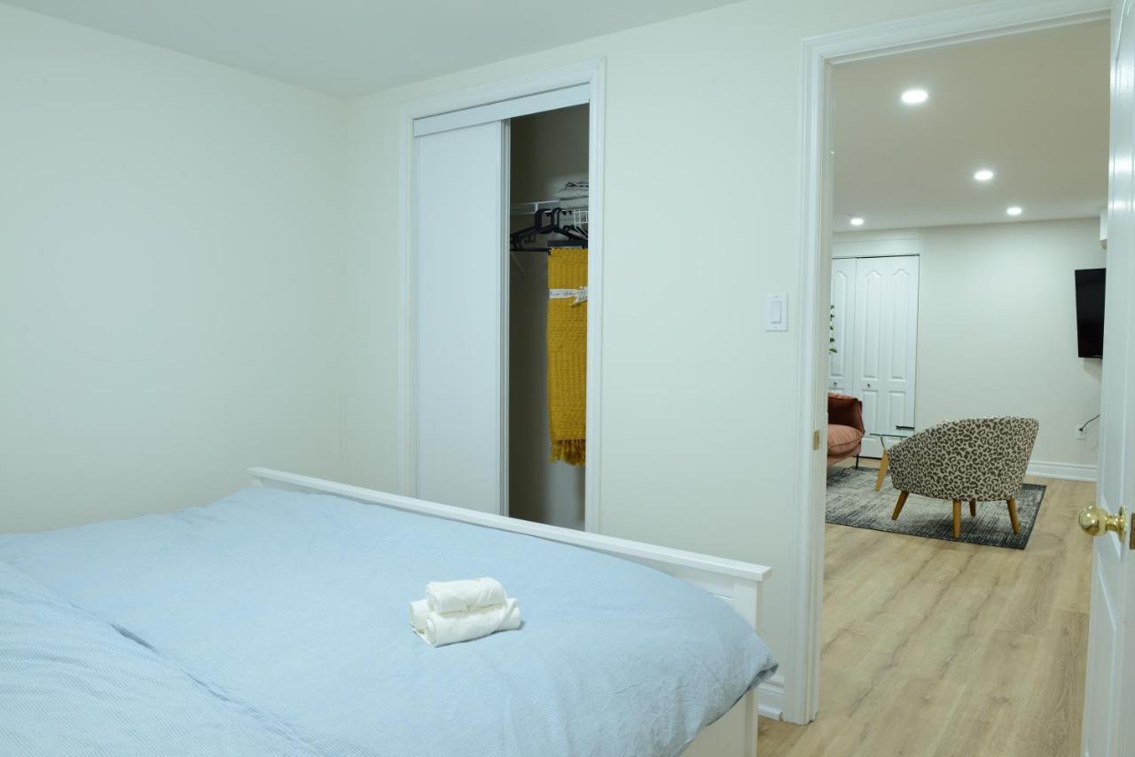Apartment Spacious 2-bed-room Near Yonge & Major Mackenzie *